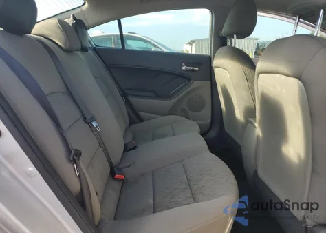 2015 Kia Forte Lx z USA, uszkodzony, nr VIN KNAFK4A6XF5406004